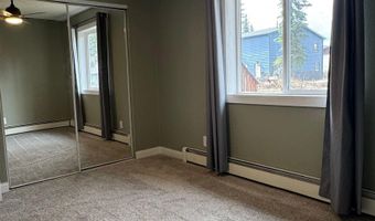 82 PEPPERDINE Dr, Fairbanks, AK 99709