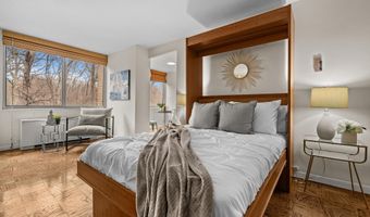 3001 VEAZEY Ter NW 201, Washington, DC 20008