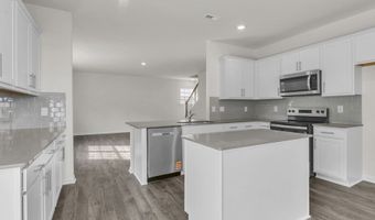 1052 Misty Creek Dr, Aberdeen, NC 28315