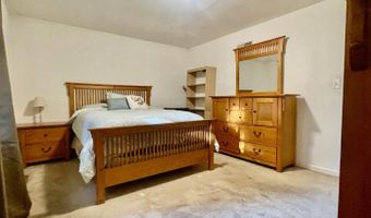 33 HIGHVIEW Dr, Airville, PA 17302