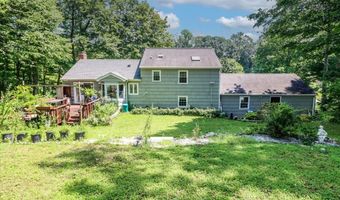 21 Chimney Dr, Bethel, CT 06801