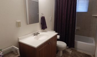 635 Calder Ave, American Falls, ID 83211