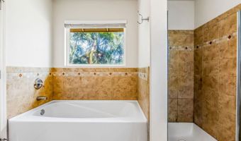 206 Oluea Cir, Kihei, HI 96753