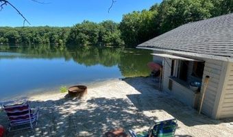 21 Payne Rd, Andover, NJ 07860
