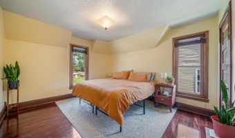 1219 W WINNEBAGO St, Appleton, WI 54914