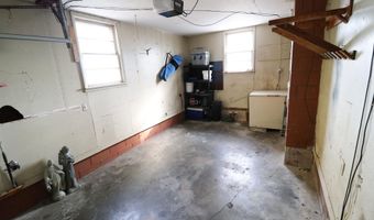 8264 E Schnellville Rd, Birdseye, IN 47513