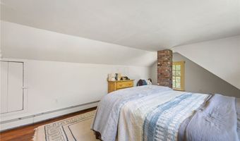 16 Burgess Rd, Foster, RI 02825