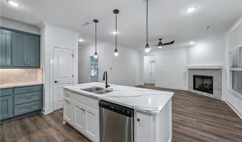 18 Greenodd Dr, Bella Vista, AR 72714