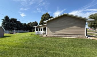 412 H St, Aurora, NE 68818