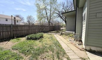 404 N 2nd St, Arkansas City, KS 67005