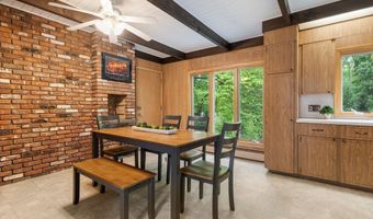 181 Thayer Farms Rd, Attleboro, MA 02703