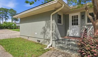 1009 Summit Dr, Albany, GA 31707