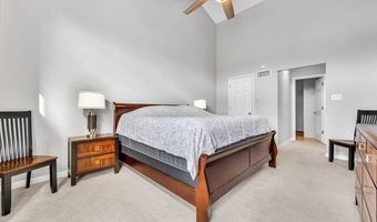 1738 Highview Circle Ct, Ballwin, MO 63021
