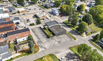 111 W Hazel St, Albion, IN 46701