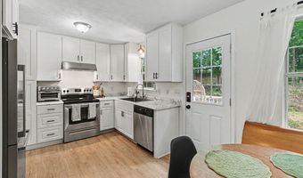 744 Johnson Rd SE, Adairsville, GA 30103