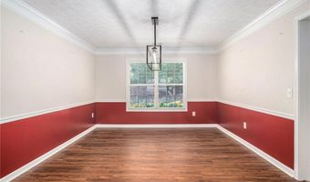 673 Country Grove Ln, Auburn, GA 30011