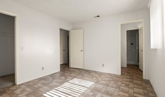 1543 Mobil Ave, Camarillo, CA 93010