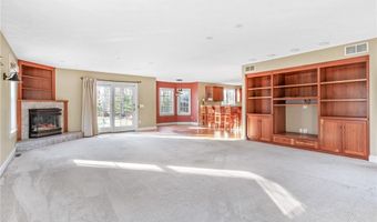 44 Azalea Ave, Exeter, RI 02822