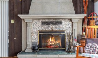 38 STRUDEL Ct, Basye, VA 22810