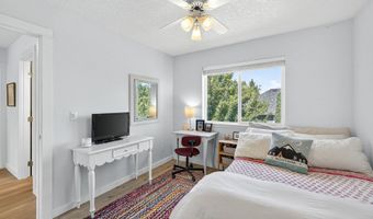16755 NW AVONDALE Dr, Beaverton, OR 97006