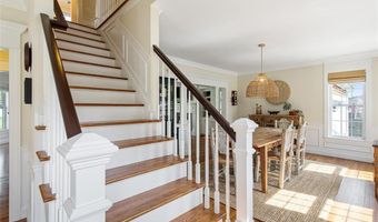 23 South St, Barrington, RI 02806