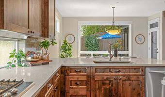 9120 SW 166TH Ter, Beaverton, OR 97007