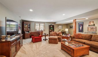 4103 NE Briarwood Dr, Ankeny, IA 50021