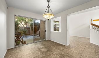 8015 E Snowberry Ln, Anaheim, CA 92808