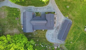 908 Old Franconia Rd, Bethlehem, NH 03574