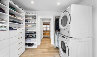 162 76th St, Avalon, NJ 08202