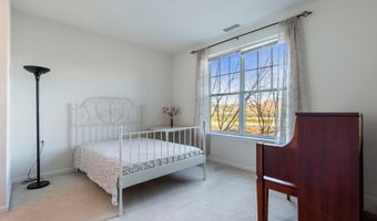 14241 KINGS CROSSING Blvd 211, Boyds, MD 20841
