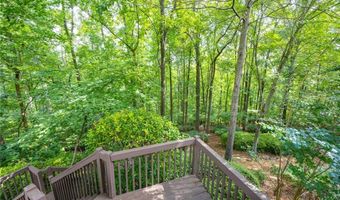 5185 Catalpa Knl, Acworth, GA 30101