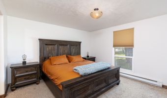231 Dunn Ln, Lamoille, NV 89828