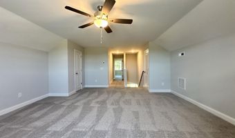827 Fairway Rd, Ayden, NC 28513