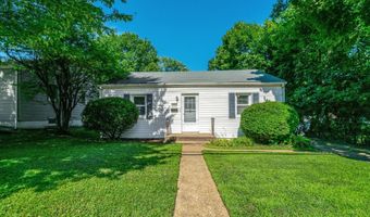 1404 N ROOSEVELT St N, Arlington, VA 22205