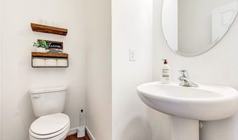 236 Central Pkwy, Aylett, VA 23009