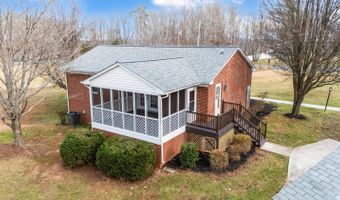 2365 Police Tower Rd, Appomattox, VA 24522