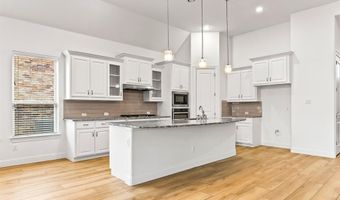 2407 Resort Dr, Heath, TX 75126