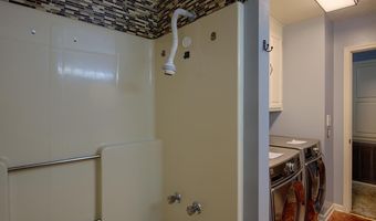 914 Thelma St, Benton, AR 72015