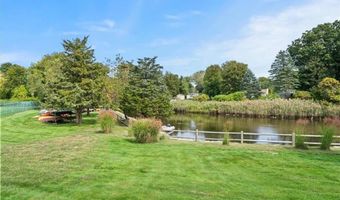40 Web Ave 221, North Kingstown, RI 02852
