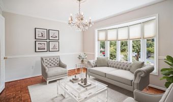 7492 COVENT WOOD Ct, Annandale, VA 22003