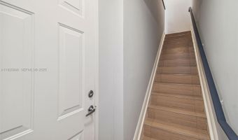 2945 NE 185th St 1407, Aventura, FL 33180