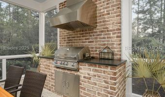 80 Hunting Lodge Rd, Bluffton, SC 29910