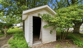 549 N Gilbert St, Ada, OH 45810