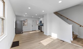 210 62ND St NE, Washington, DC 20019