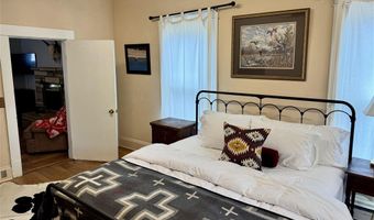 913 Sheridan Ave, Cody, WY 82414