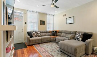 138 MERCY St, Philadelphia, PA 19148