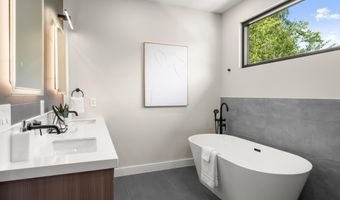 3112 N ROSSER St, Alexandria, VA 22311