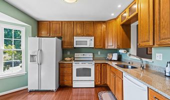 43264 CLEARNIGHT Ter, Ashburn, VA 20147