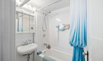 720 E LINCOLNWAY, Cheyenne, WY 82001